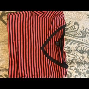 Pink and gray crew neck t shirt